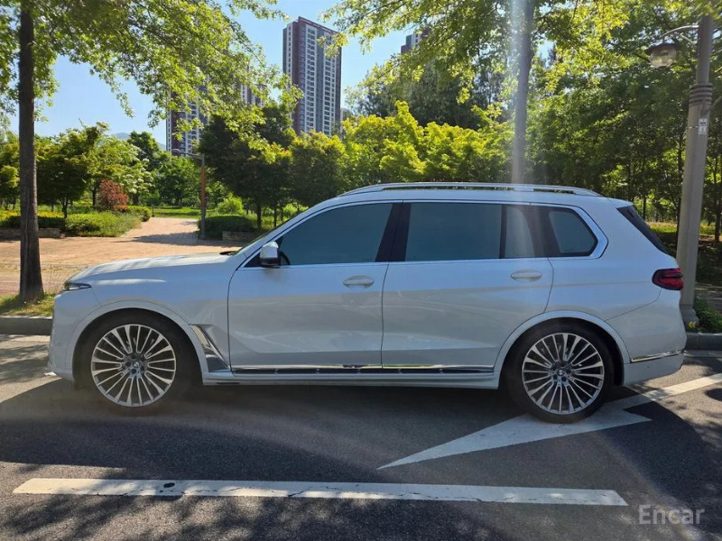 car BMW X7 id58013 photo #5