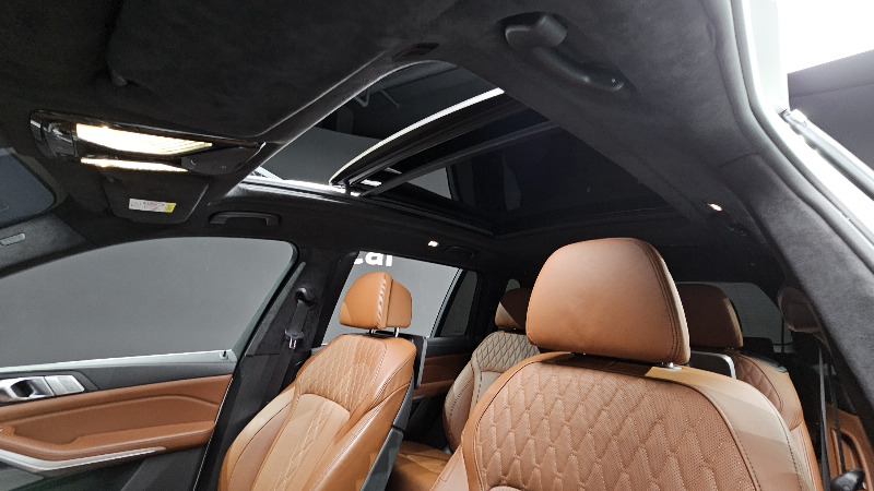 car BMW X7 id58014 photo #19