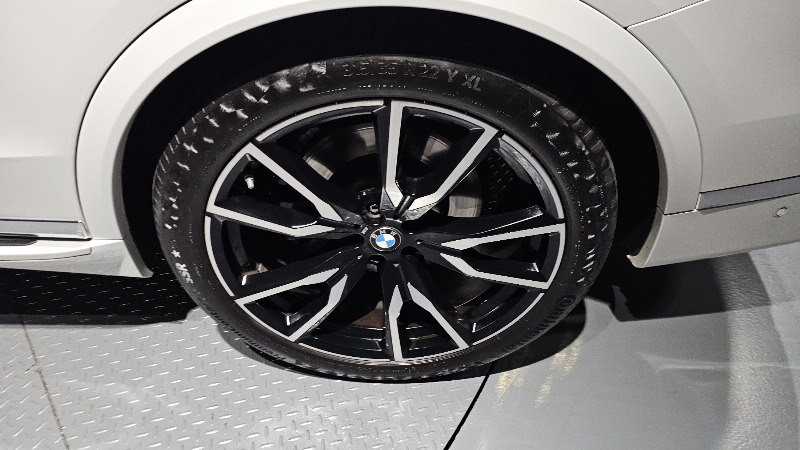 car BMW X7 id58014 photo #5