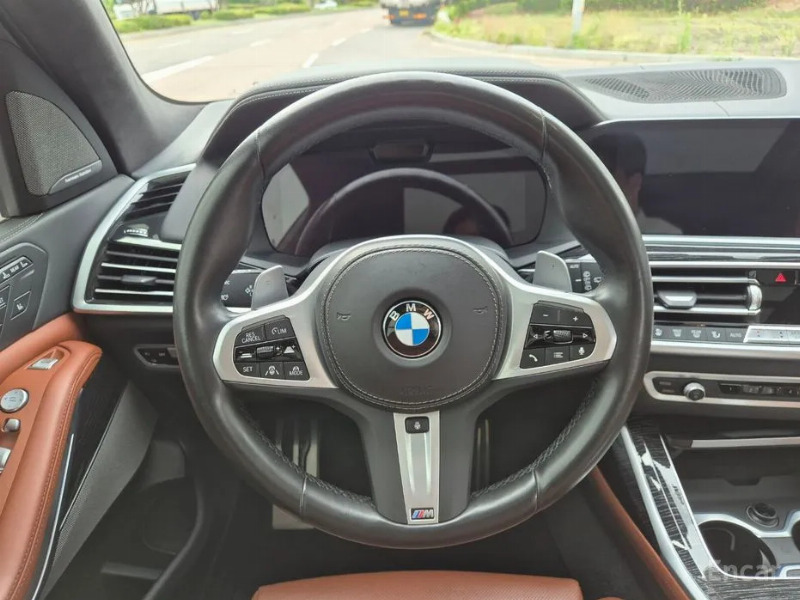 car BMW X7 id58021 photo #12