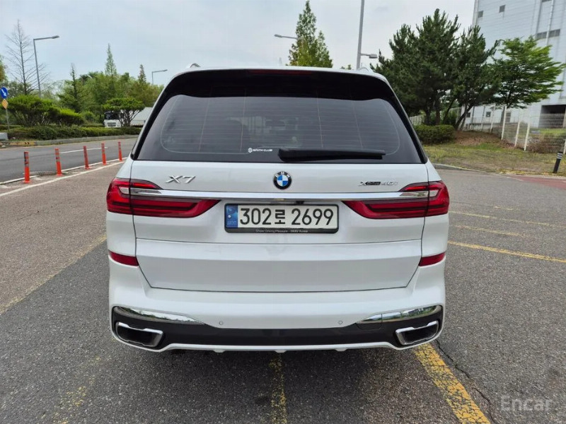 car BMW X7 id58021 photo #3