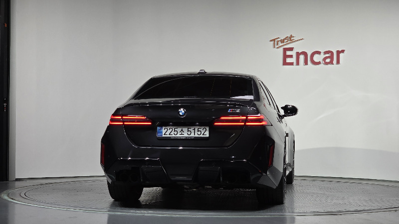 car BMW M5 id58049 photo #4