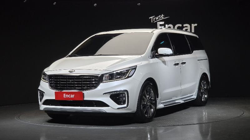 car KIA Carnival id58104 main photo