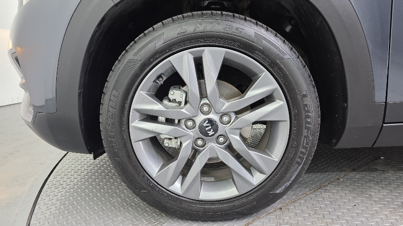 car KIA Seltos id58149 photo #5