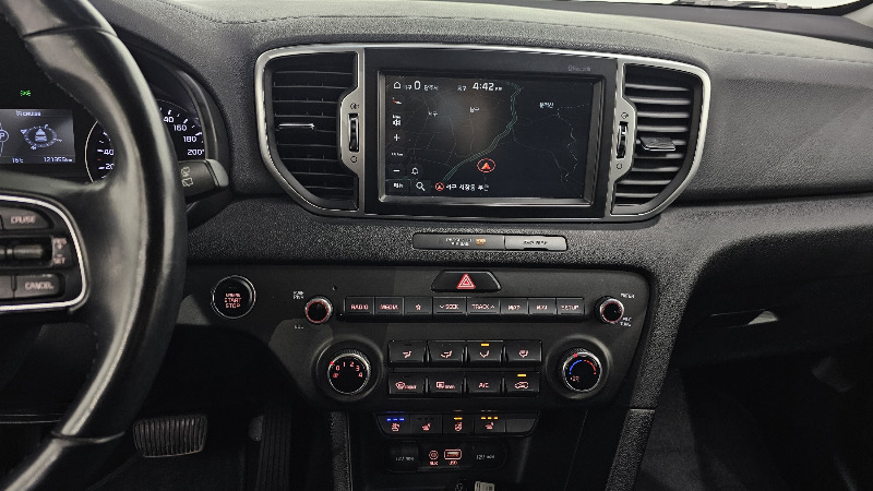 car KIA Sportage id58156 photo #15