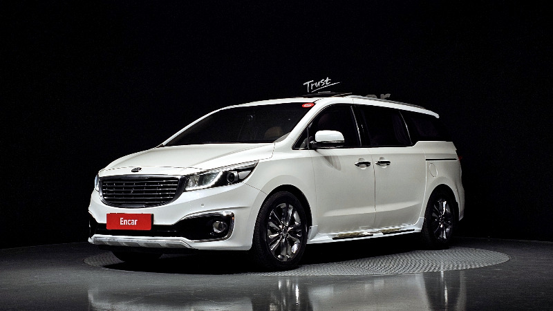 car KIA Carnival id58159 main photo