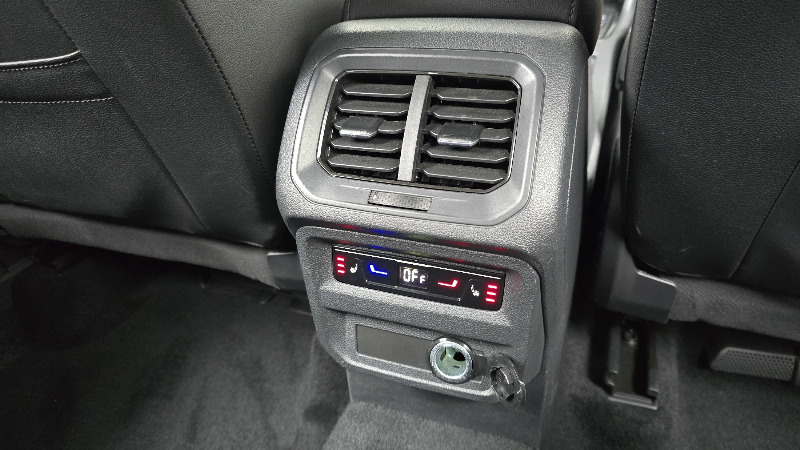 car Volkswagen Tiguan id58205 photo #19