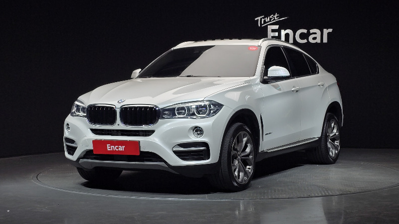 car BMW X6 id58229 main photo