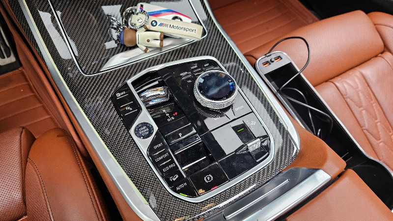 car BMW X7 id58237 photo #9