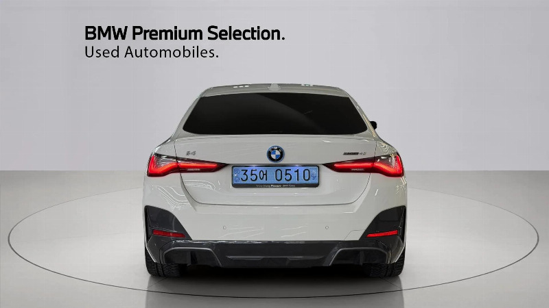 car BMW i4 id58264 photo #4