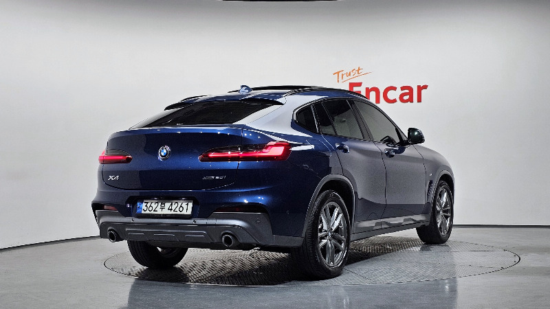 car BMW X4 id58309 photo #2