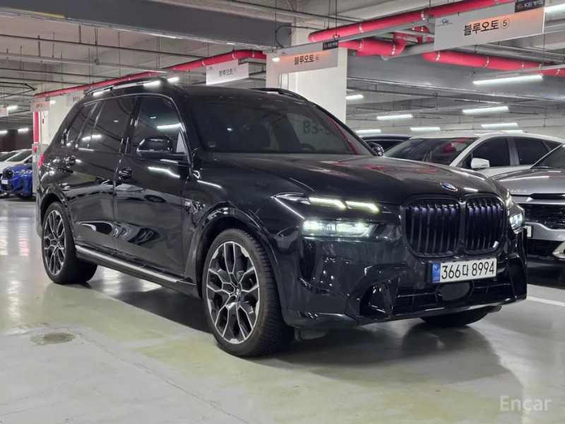 car BMW X7 id58312 photo #3