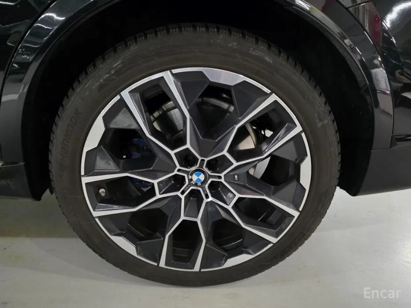 car BMW X7 id58312 photo #7