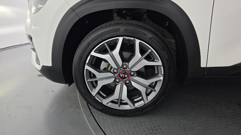 car KIA Seltos id58343 photo #5