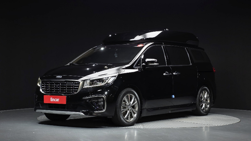 car KIA Carnival id58344 main photo