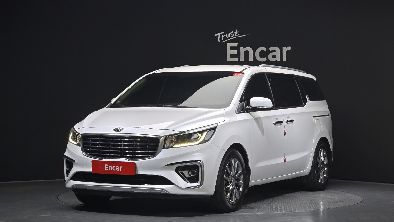 car KIA Carnival id58352 main photo