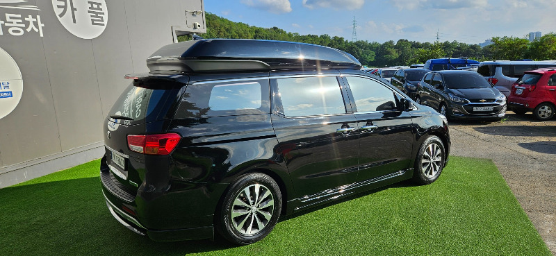 car KIA Carnival id58358 photo #7