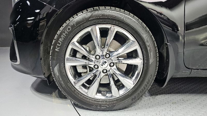 car KIA Carnival id58367 photo #19