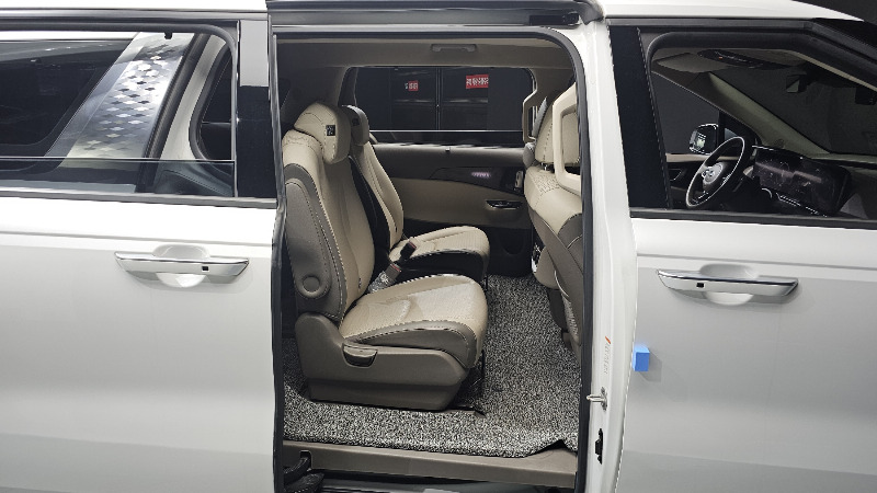 car KIA Carnival id58389 photo #11