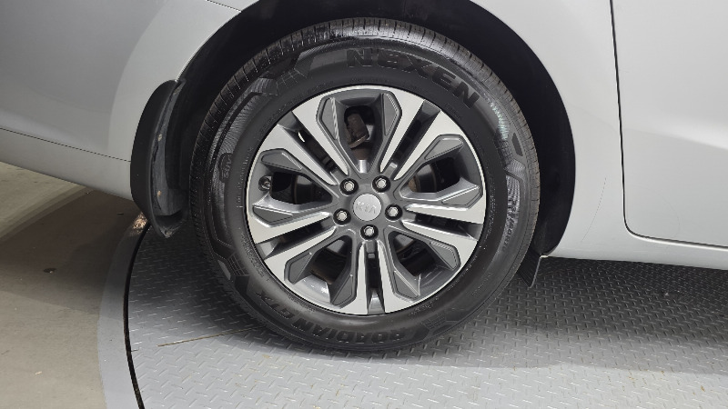car KIA Carnival id58416 photo #5