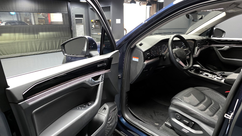 car Volkswagen Touareg id58433 photo #10