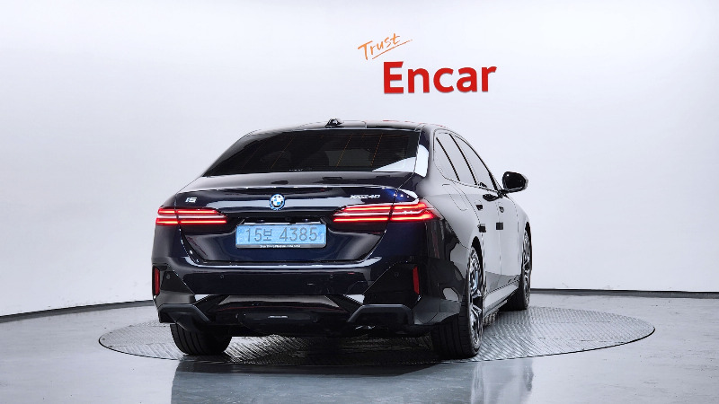 car BMW i5 id58509 photo #4