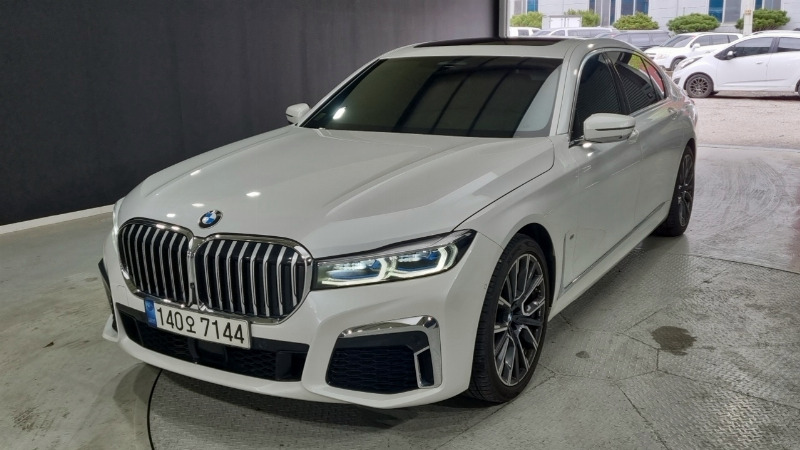 car BMW 7 Series id58522 main photo