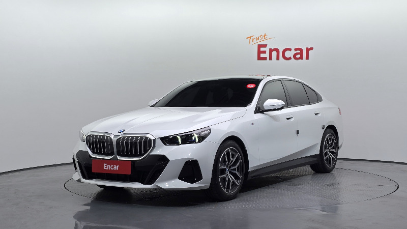 car BMW 5 Series id58533 main photo