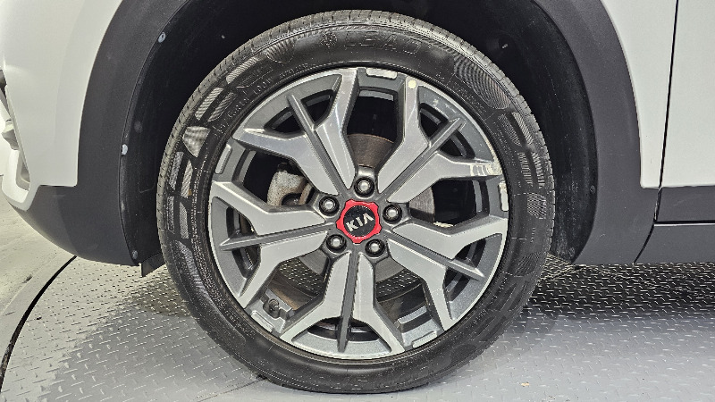 car KIA Seltos id58565 photo #5