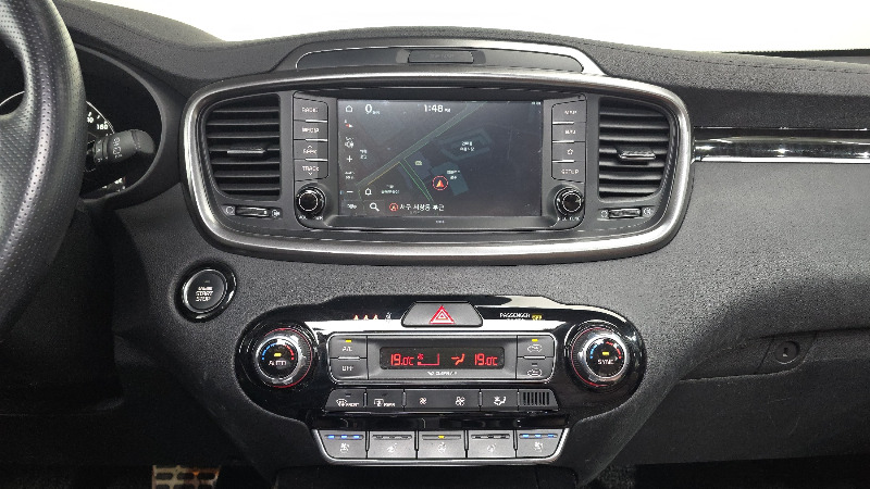 car KIA Sorento id58622 photo #14