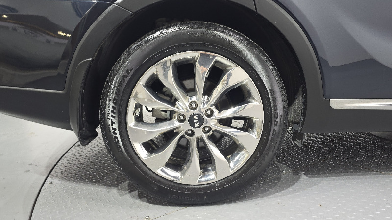 car KIA Sorento id58622 photo #5