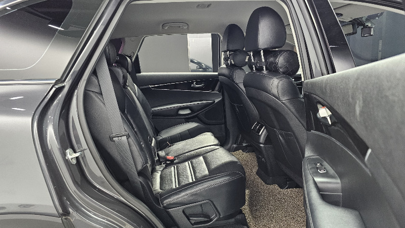 car KIA Sorento id58630 photo #12