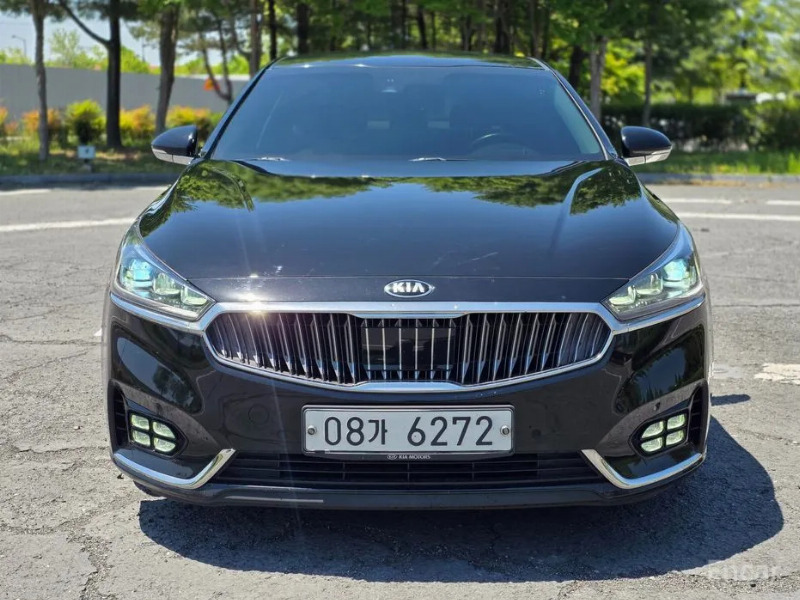 car KIA K7 id58637 main photo