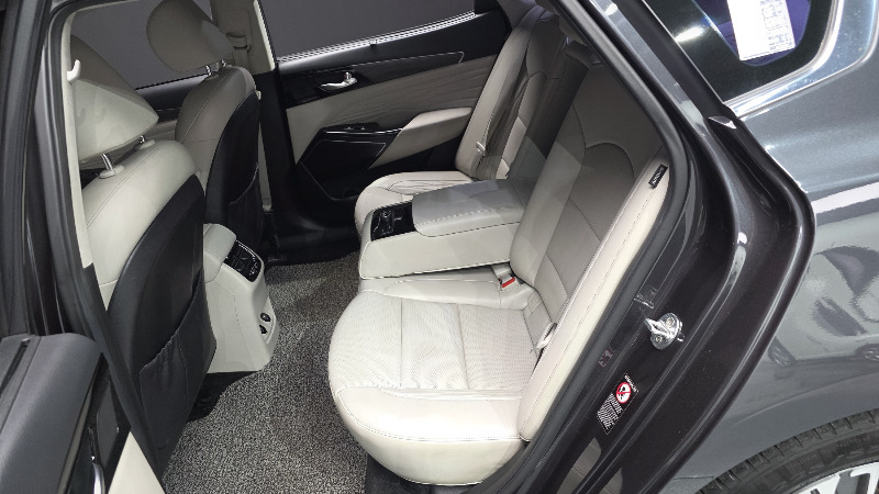 car KIA K7 id58643 photo #12