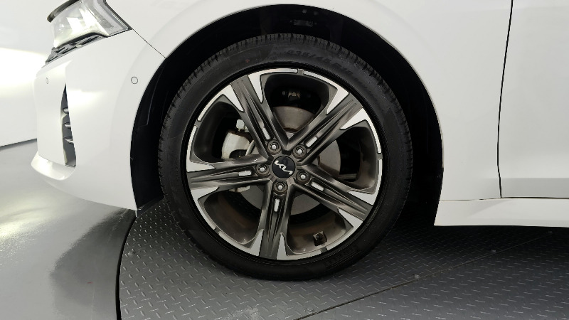 car KIA K5 id58647 photo #5