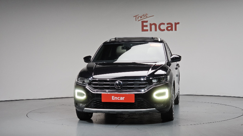 car Volkswagen T-Roc id58661 photo #3