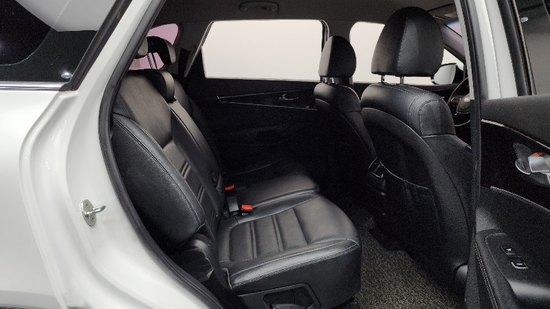 car KIA Sorento id58843 photo #11