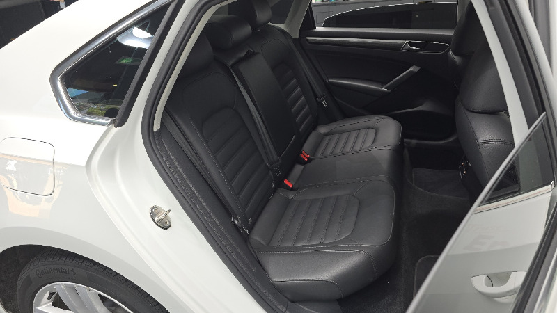 car Volkswagen Passat id58853 photo #11