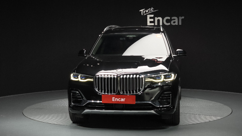 car BMW X7 id58883 photo #3