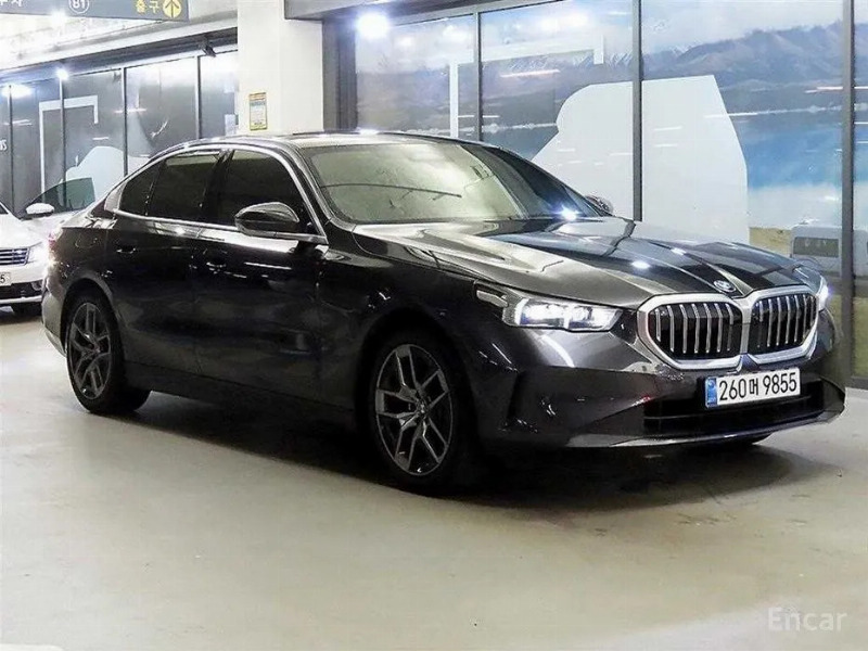 car BMW 5 Series id58940 main photo