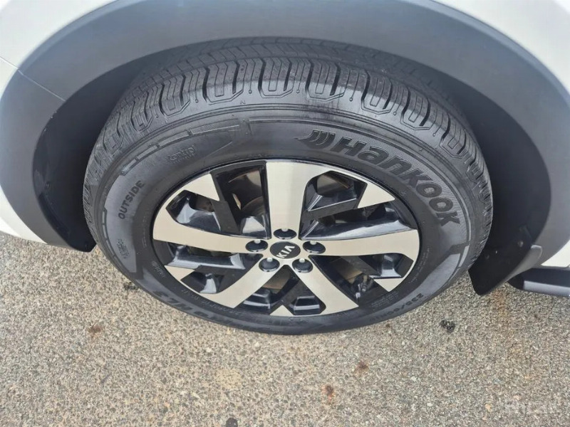 car KIA Sorento id58963 photo #8