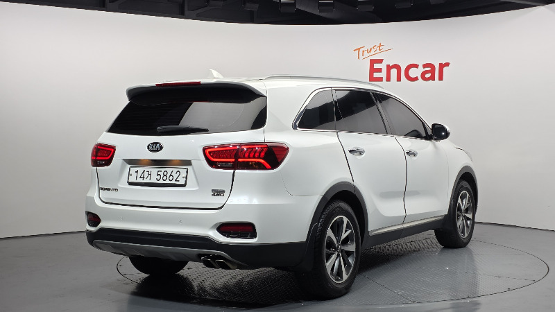 car KIA Sorento id59030 photo #2