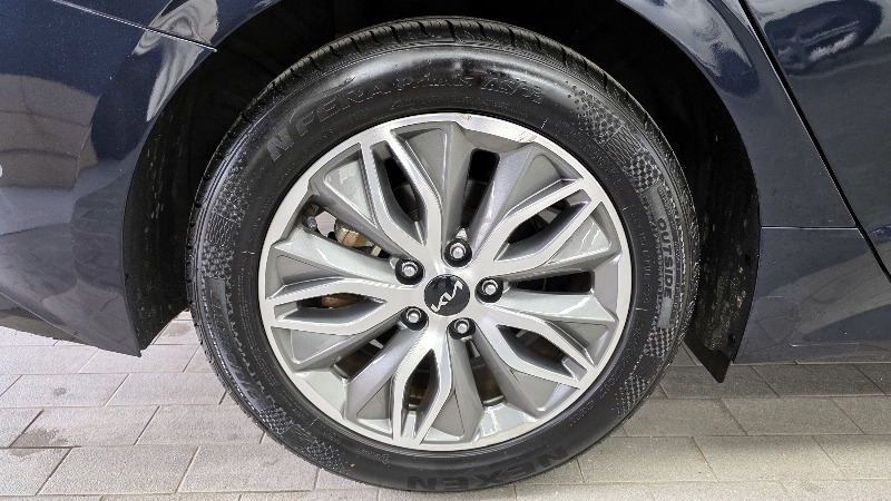 car KIA K5 id59074 photo #5