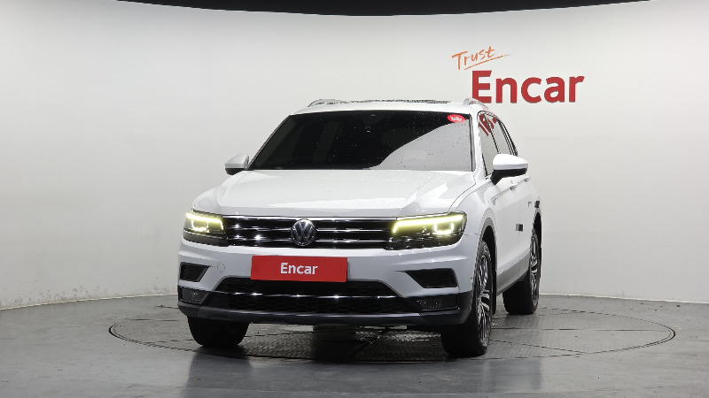 car Volkswagen Tiguan id59084 photo #3