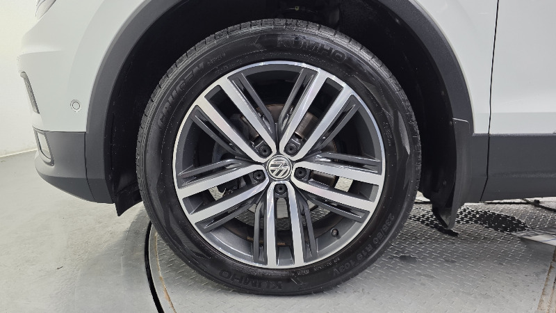 car Volkswagen Tiguan id59084 photo #5