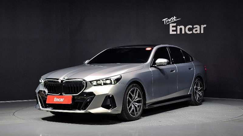 car BMW 5 Series id59149 main photo