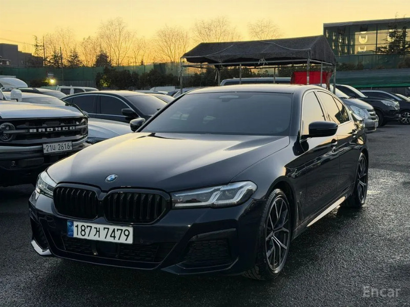 car BMW 5 Series id59178 main photo