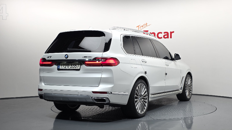 car BMW X7 id59184 photo #2