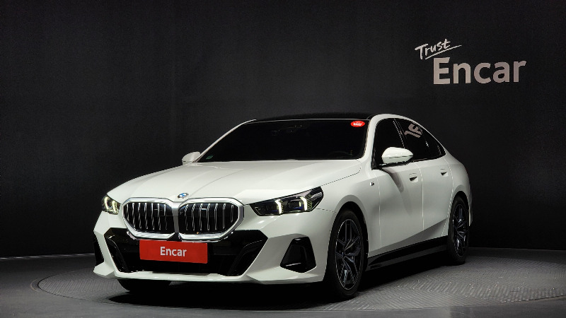car BMW 5 Series id59187 main photo