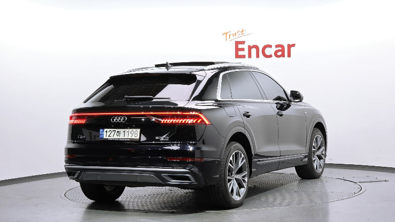 car Audi Q8 id59192 photo #2